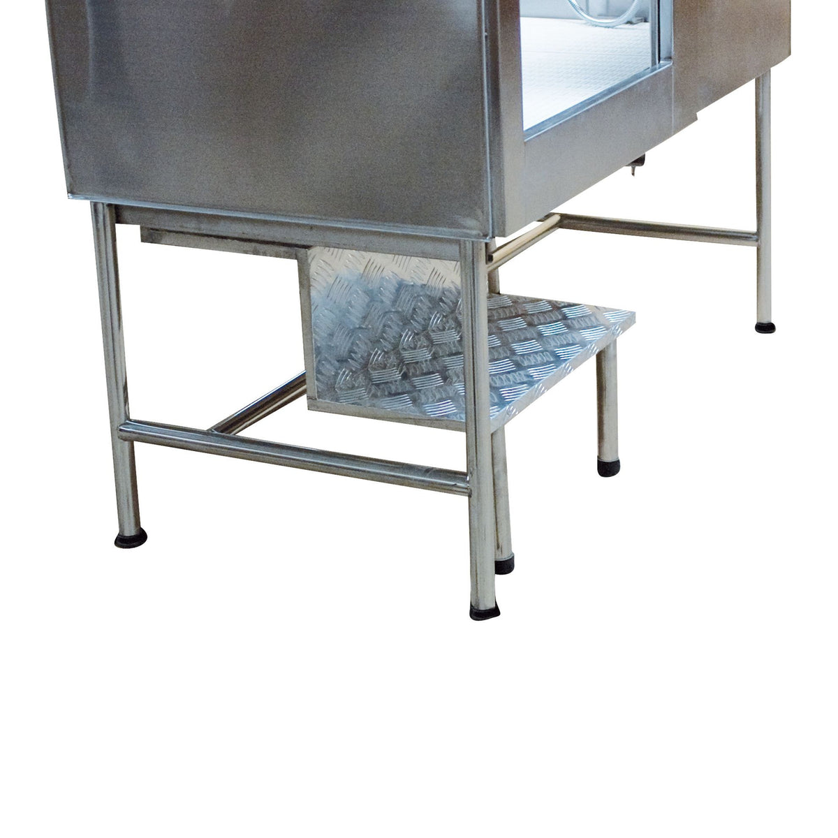 Baignoire inox avec escalier Phoenix Universal : escalier rangé sous la baignoire