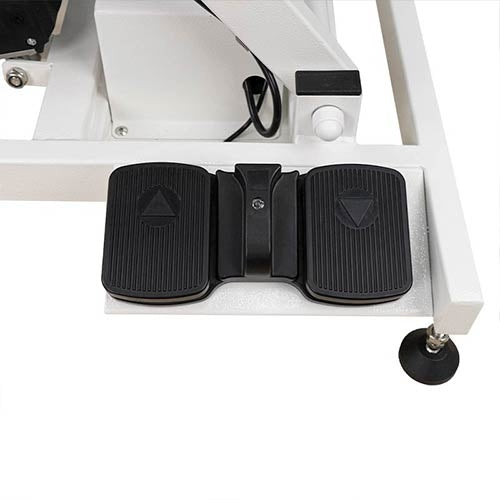 Table Electrique Innova (Hauteur : 99cm - Plateau : 110x59 cm)