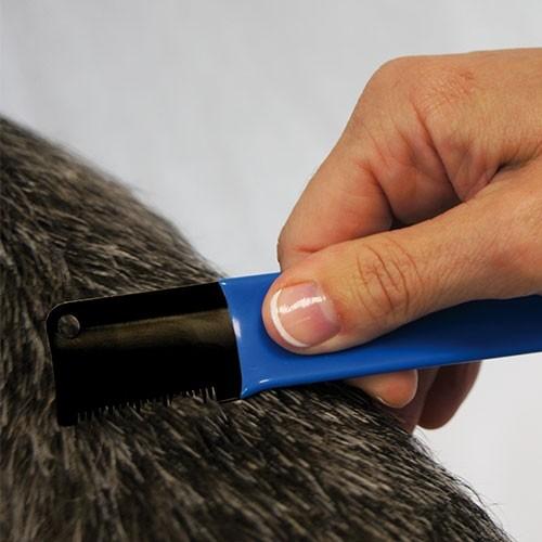 Couteau à épiler japonais - Petdesign.fr Setter Bakio S.L. Toilettage pour chien en France, produit de haute qualité