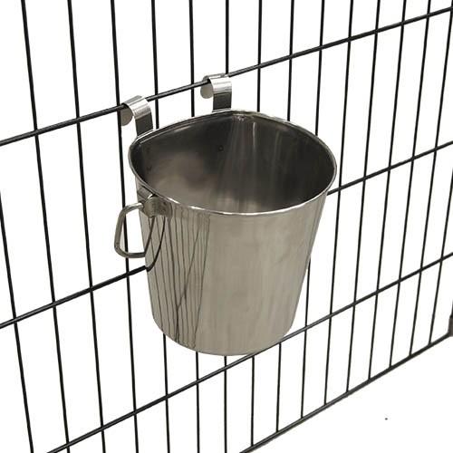 Seau À Accrocher - Récipient Pour Cage - Petdesign.fr Setter Bakio S.L. 950 ml. Vie Quotidienne pour chien en France, produit de haute qualité
