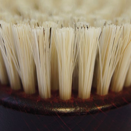 Brosse en poil naturel - Petdesign.fr PetDesign shop Toilettage pour chien en France, produit de haute qualité