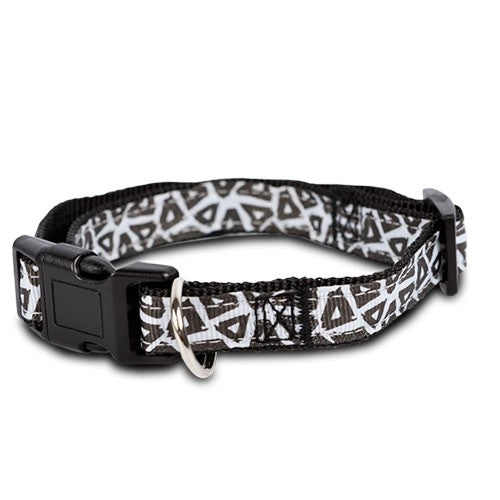 Collier de chien ‘noir et blanc’ - Petdesign.fr PetDesign shop Vie Quotidienne pour chien en France, produit de haute qualité