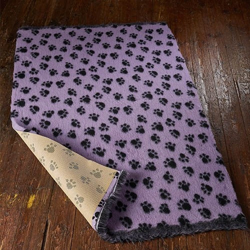 Tapis absorbant VETBED - Deux Tailles au Choix - épaissseur 2 000 gr / m - Petdesign.fr Setter Bakio S.L. LILA 1m. x 1,50M Vie Quotidienne pour chien en France, produit de haute qualité