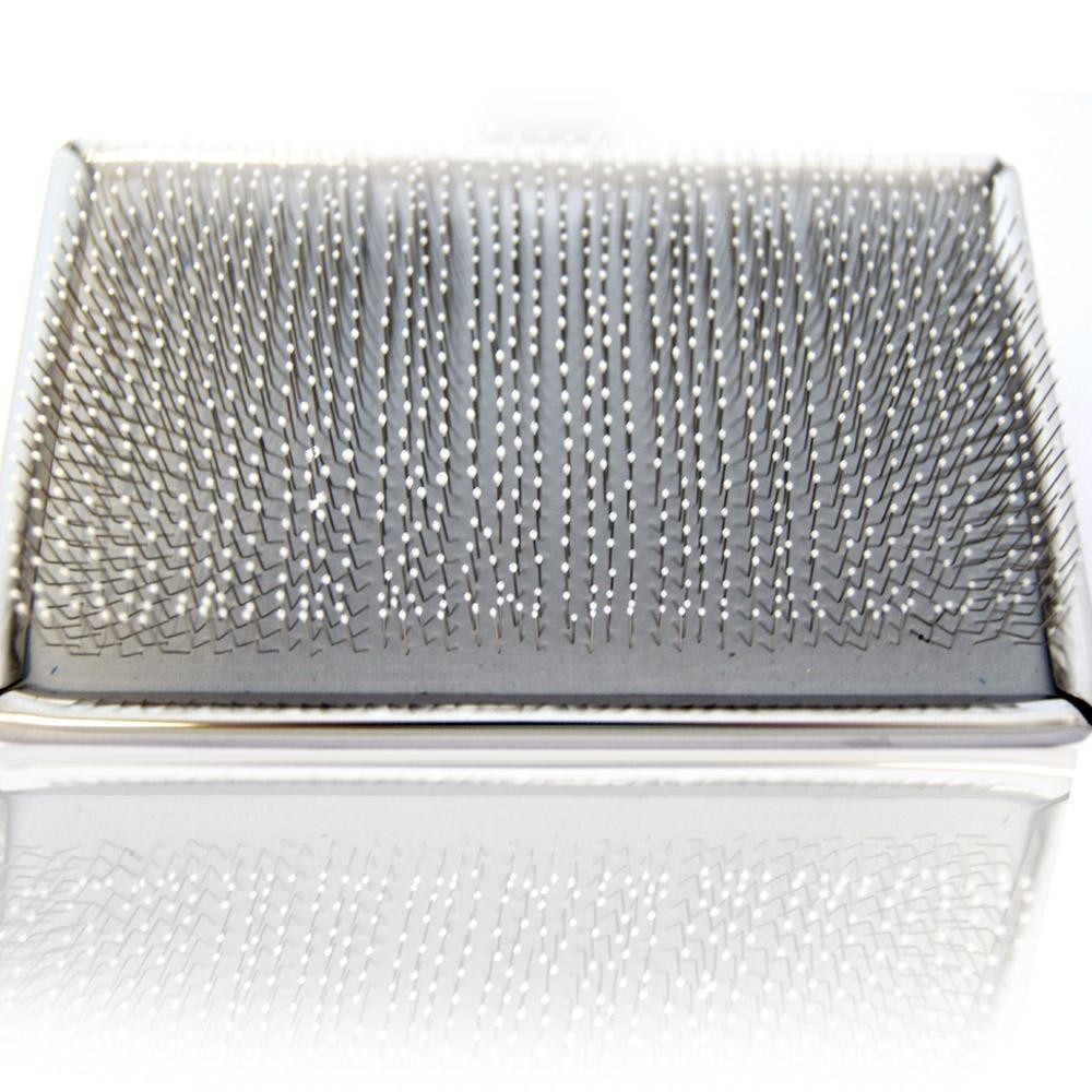 Brosse Arrondie Soft - Petdesign.fr Setter Bakio S.L. Toilettage pour chien en France, produit de haute qualité