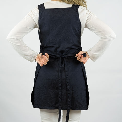Căpriana TABLIER NOIR / BLEU - Petdesign.fr Setter Bakio S.L. Produits Iba pour chien en France, produit de haute qualité