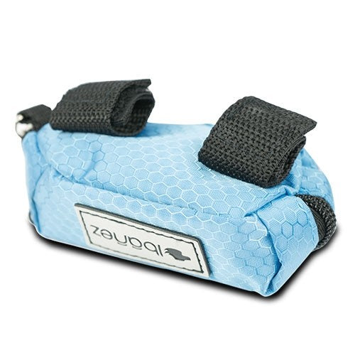 Distributeur De Sacs Pour Caca "PREMIUM" Chien - Petdesign.fr Setter Bakio S.L. Vie Quotidienne pour chien en France, produit de haute qualité