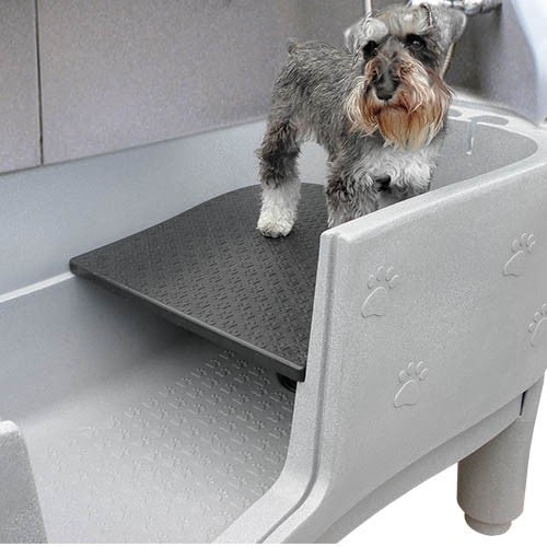 Baignoire Glen en plastique avec rebord protecteur d'éclaboussures - Petdesign.fr Setter Bakio S.L. Toilettage pour chien en France, produit de haute qualité